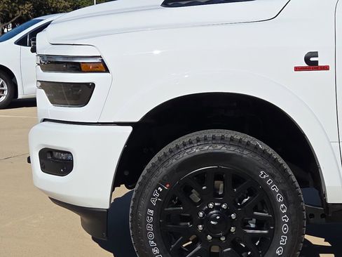 New 2026 RAM 2500 Limited AWD/4WD image 5