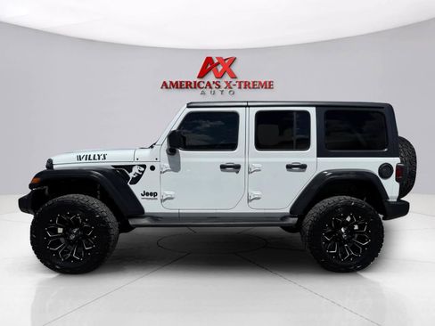 Used 2020 Jeep Wrangler Unlimited Sport AWD/4WD image 2