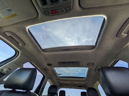 Used 2023 Kia Telluride SX Prestige image 29