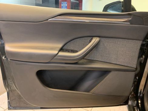 Used 2023 Tesla Model X AWD/4WD image 14