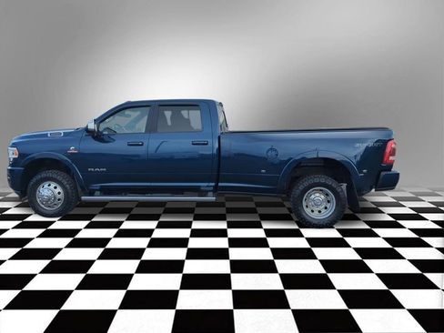 Used 2022 RAM 3500 Laramie image 14