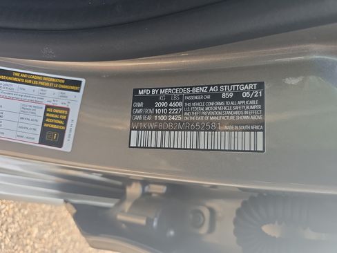 Used 2021 Mercedes-Benz C 300 Sedan image 32