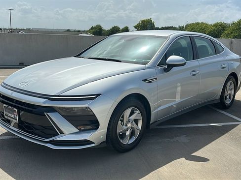 Used 2026 Hyundai Sonata SE FWD image 8