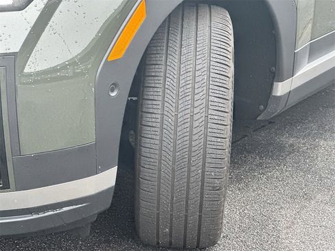 Used 2024 Hyundai Santa Fe Limited image 25