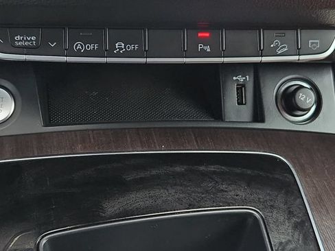 Used 2024 Audi Q5 2.0T Premium AWD/4WD image 29