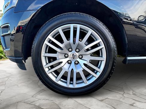 Used 2024 Ford Expedition Max Limited image 9