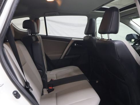 Used 2018 Toyota RAV4 Platinum FWD image 12