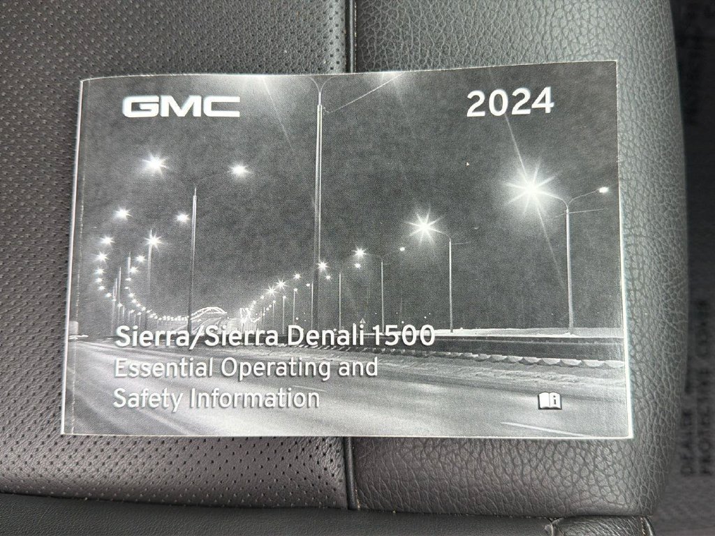 Used 2024 GMC Sierra 1500 Denali AWD/4WD image 16
