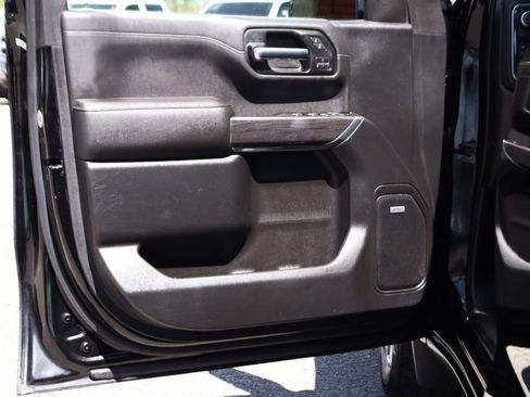 Used 2019 Chevrolet Silverado 1500 LTZ w/ LTZ Premium Package RWD image 15