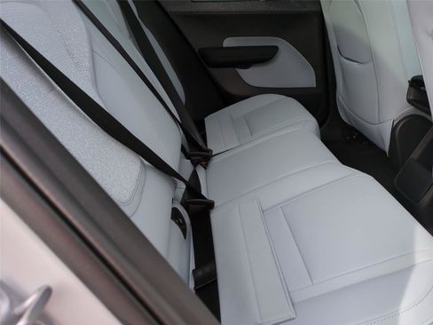 New 2025 Volvo EX30 Ultra w/ Climate Package image 19