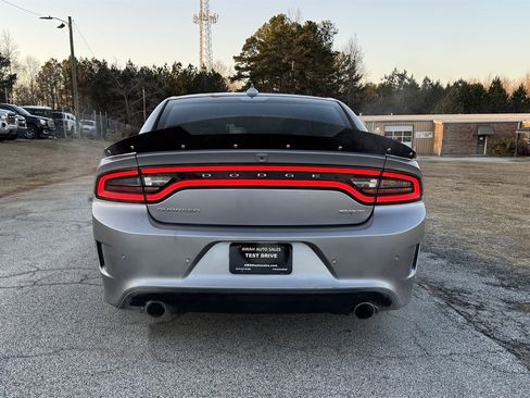 Used 2017 Dodge Charger SRT w/ Harman/Kardon Audio Group image 10
