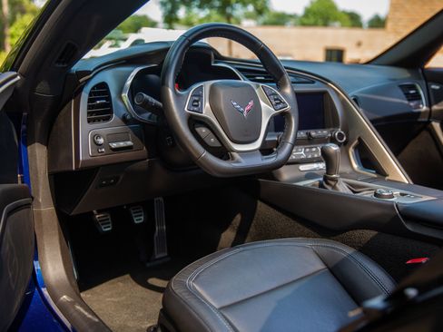 Used 2017 Chevrolet Corvette Grand Sport RWD image 46