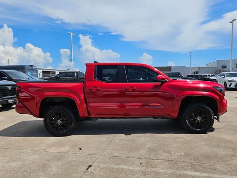 Used 2026 Toyota Tacoma SR5 RWD image 2