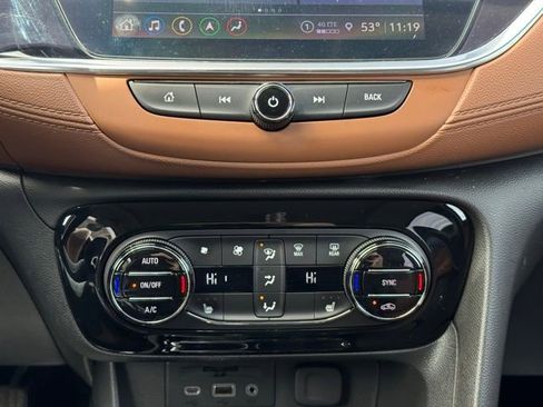 Used 2021 Buick Encore GX Essence w/ Advanced Technology Package AWD/4WD image 13