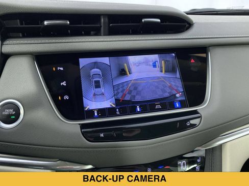 Certified 2023 Cadillac XT5 Premium Luxury w/ Technology Package AWD/4WD image 7