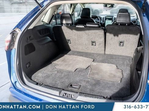 Used 2022 Ford Edge SEL image 30