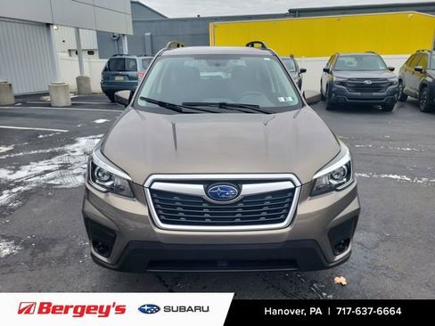 Used 2020 Subaru Forester Premium image 9