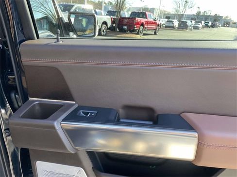 New 2025 Ford F150 King Ranch w/ FX4 Off-Road Package image 28