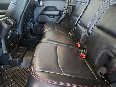 Used 2021 Jeep Wrangler Unlimited Rubicon w/ LED Lighting Group image 30