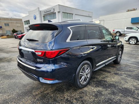 Used 2017 INFINITI QX60 AWD w/ Premium Plus Package image 4