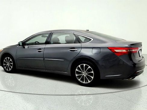Used 2016 Toyota Avalon XLE Plus FWD image 7