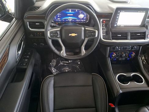Certified 2023 Chevrolet Tahoe Premier AWD/4WD image 12
