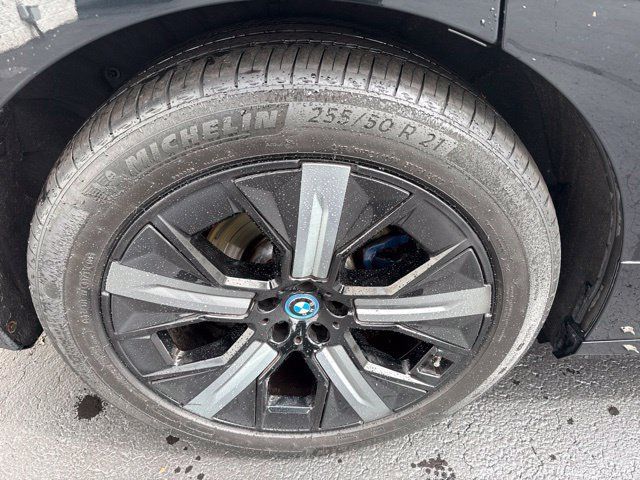 Used 2023 BMW iX M60 w/ Executive Package AWD/4WD image 6