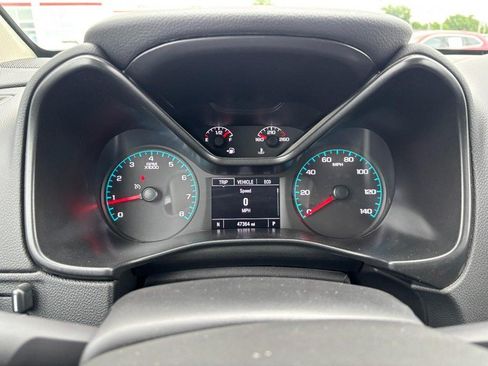 Used 2022 Chevrolet Colorado LT w/ Safety Package AWD/4WD image 18