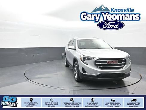 Used 2019 GMC Terrain SLT w/ Preferred Package AWD/4WD image 1