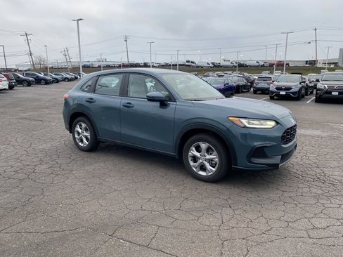 Certified 2025 Honda HR-V LX image 27