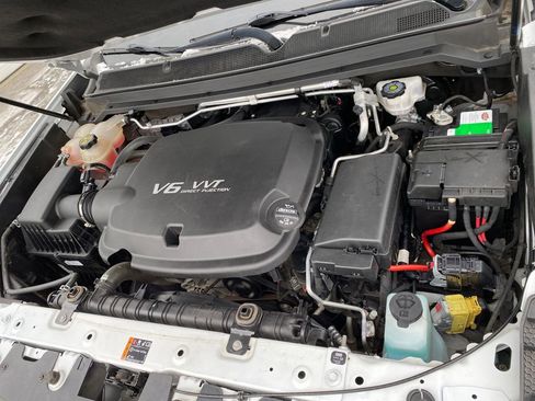 Used 2021 Chevrolet Colorado Z71 w/ Safety Package image 24