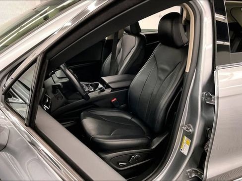 Used 2023 Lincoln Nautilus Reserve AWD/4WD image 23