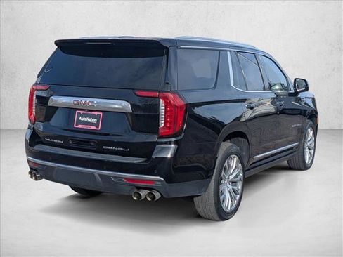 Used 2023 GMC Yukon Denali image 5