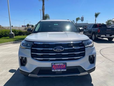 New 2026 Ford Explorer Active w/ Active Comfort Package RWD image 8