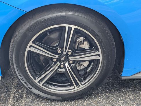 Used 2024 Ford Mustang Premium RWD image 10