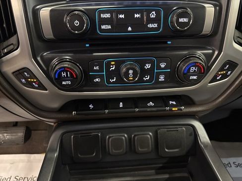 Used 2017 GMC Sierra 1500 SLT w/ SLT Premium Package image 16