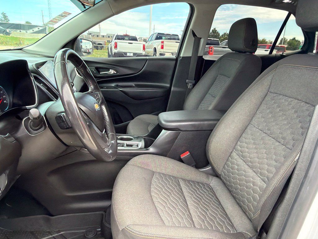 Used 2019 Chevrolet Equinox LT AWD/4WD image 21