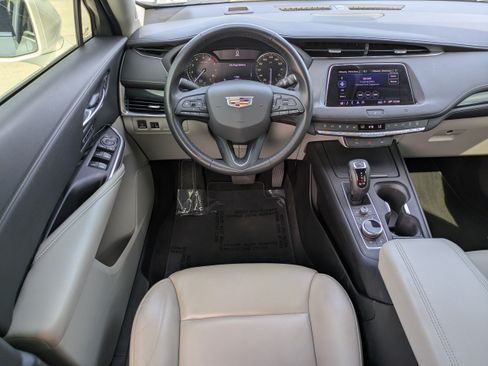 Used 2019 Cadillac XT4 Premium Luxury w/ Driver Awareness Package FWD image 15