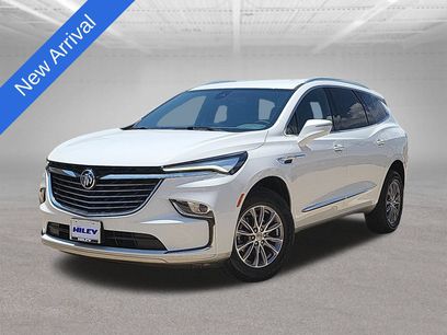 Used 2024 Buick Enclave Essence