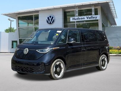 New 2025 Volkswagen ID. Buzz Pro S