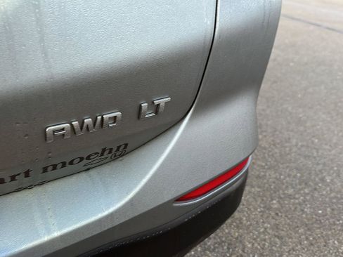 Used 2024 Chevrolet Equinox LT image 7