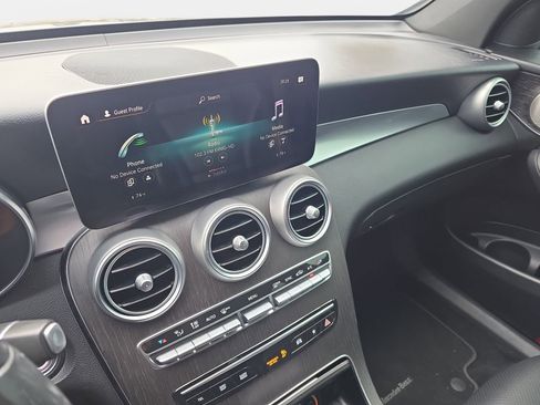 Used 2021 Mercedes-Benz GLC 300 GLC 300 Coupe image 20