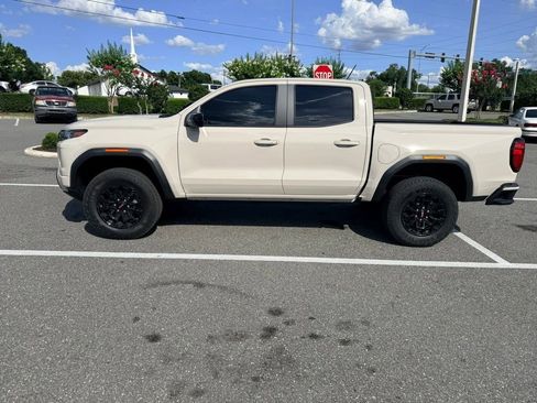 Used 2026 GMC Canyon Elevation w/ Convenience Package RWD image 3