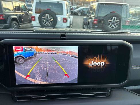 New 2026 Jeep Wrangler Unlimited Sahara image 12