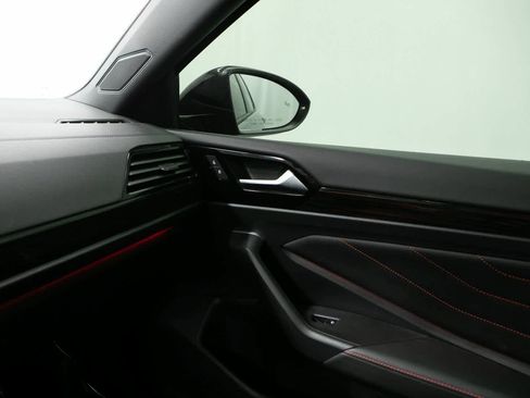 Used 2024 Volkswagen Jetta GLI 40th Anniversary Edition image 22