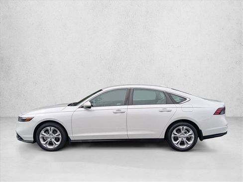 Used 2023 Honda Accord LX image 9