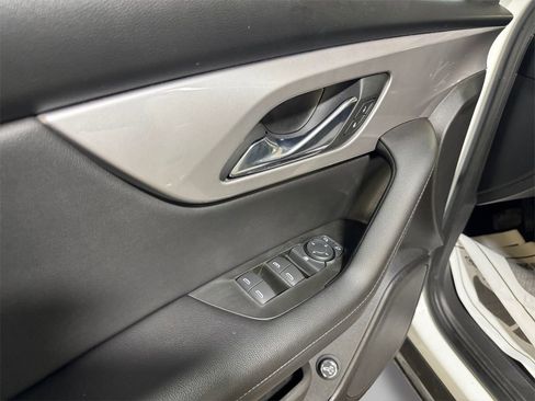 Used 2021 Chevrolet Blazer LT image 14