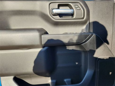 Used 2025 Chevrolet Silverado 1500 Custom w/ Turbomax Blackout Package image 21