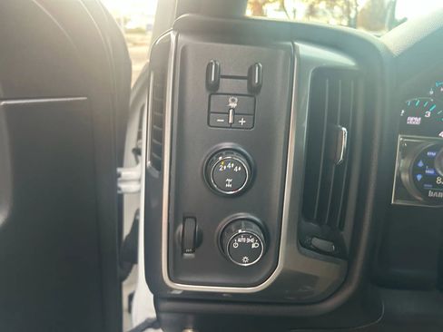 Used 2017 Chevrolet Silverado 2500 LT image 10