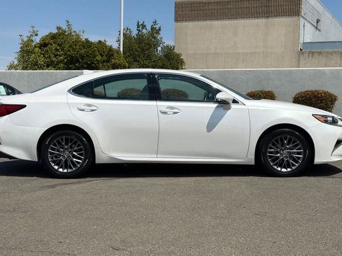 Used 2018 Lexus ES 350 w/ Premier Package FWD image 6